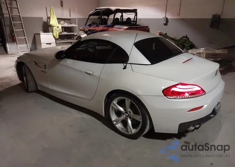 2016 BMW Z4 Sdrive28I z USA, uszkodzony, nr VIN WBALL5C57G5A20381